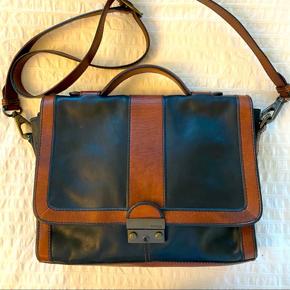 Fossil VRI Messenger